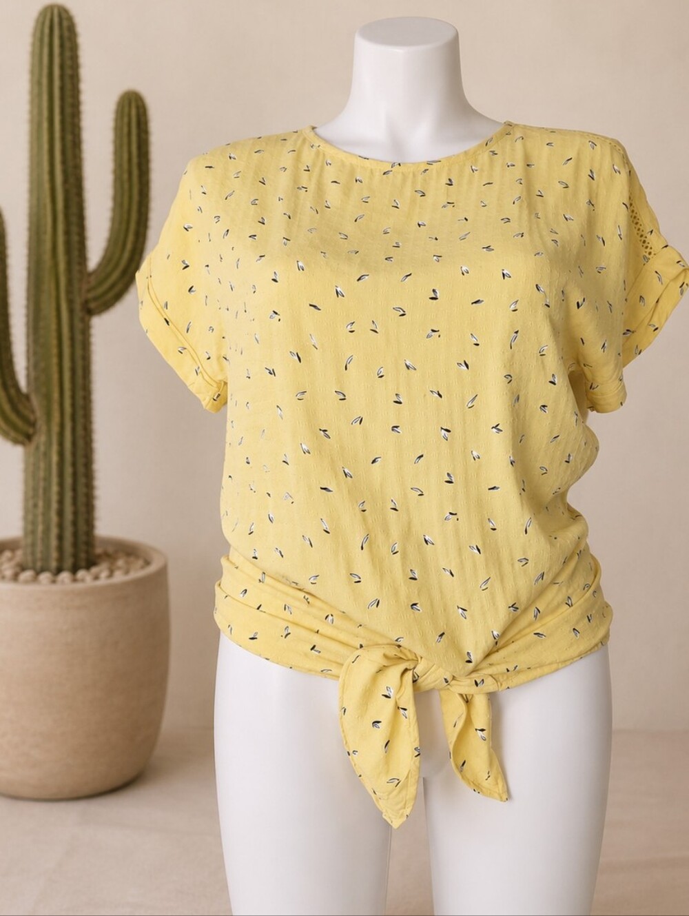 Women's Yellow Printed Tie-Front Blouse Casual